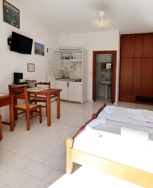 White House Hotel-Apart Karpathos Bagian luar foto