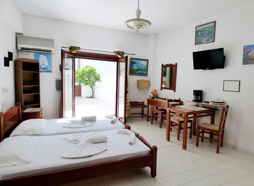 White House Hotel-Apart Karpathos Bagian luar foto