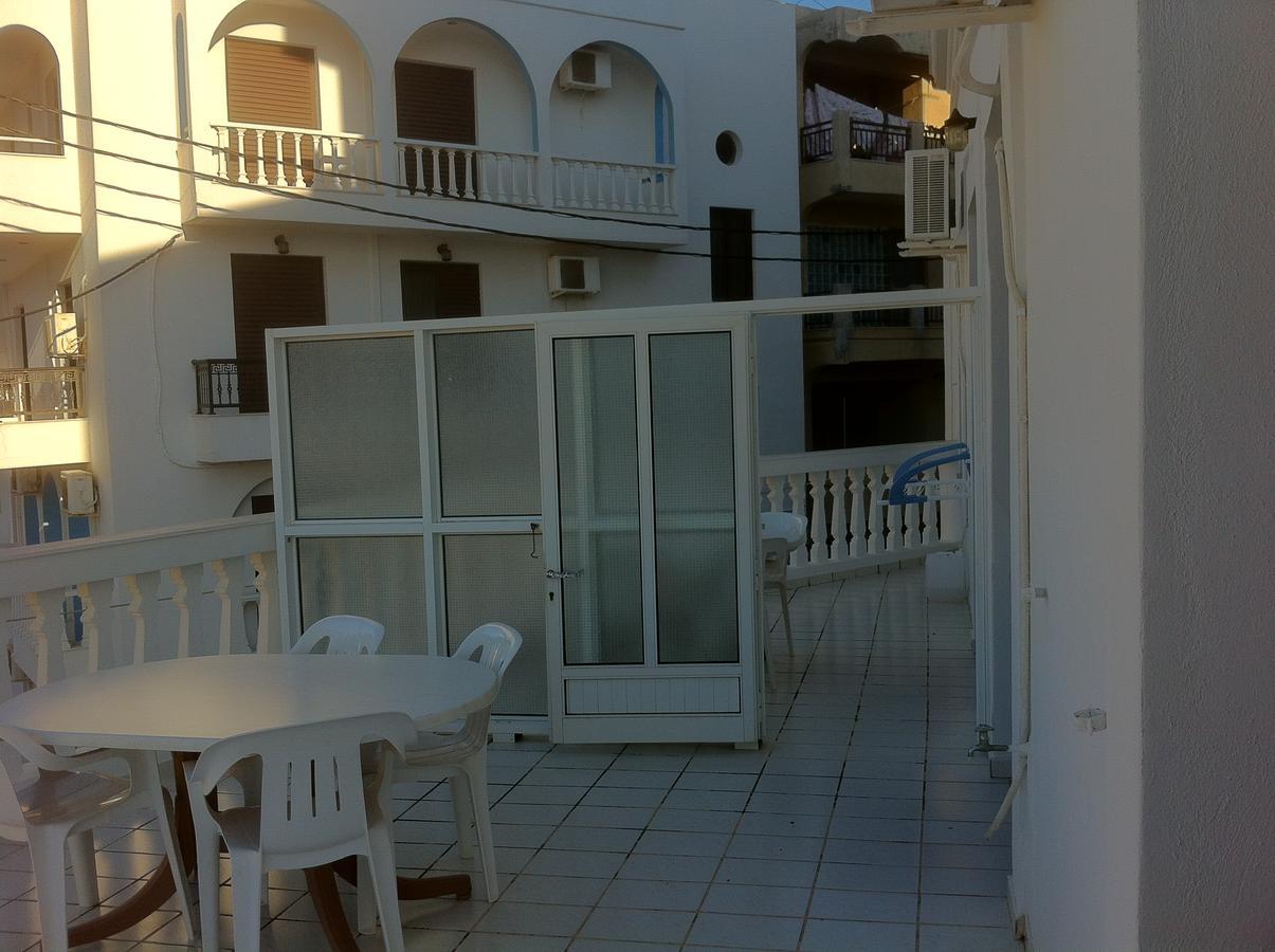 White House Hotel-Apart Karpathos Bagian luar foto